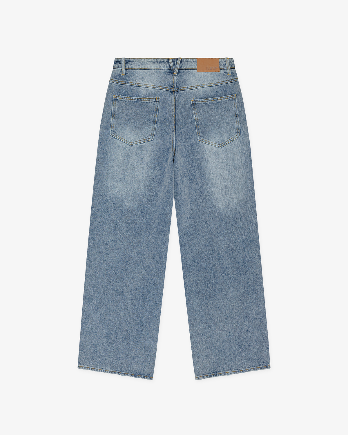 DENIM JEANS - LIGHT WASH